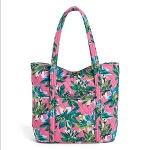 Vera Bradley VERA Tote “Tropical Paradise” NWT